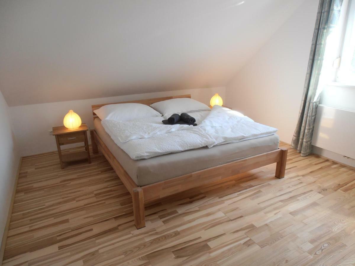 Ferienwohnung Am Kirchberg จัวส์ ภายนอก รูปภาพ